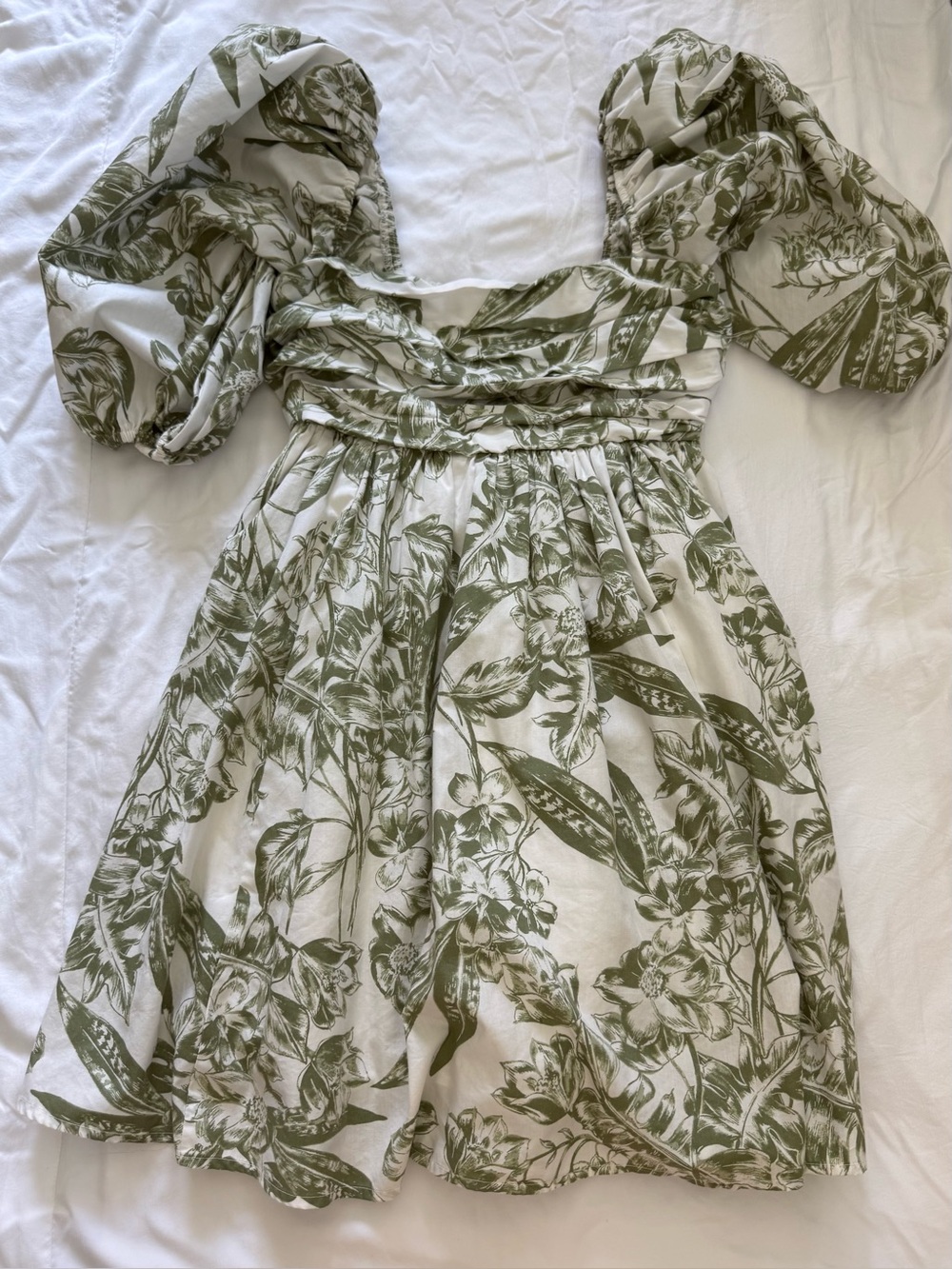 Floral Puff-Sleeve Dress in Olive Green and White